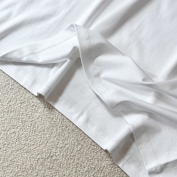 新色☆希少 プラダ ロゴ Tシャツ スーパーコピー ホワイト puj38172